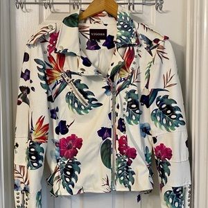 VIGOSS women jacket size large